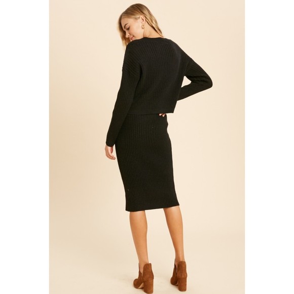 In Loom Black Ribbed Knit Cardigan And Midi Skirt Set V-Neck Long Sleeve Stretch - Picture 4 of 16